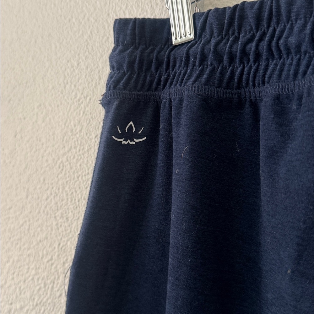 Beyond Yoga Womens Pull On Jogger Sweatpants Navy Blue Size Medium Athleisure - Picture 6 of 6
